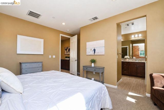 806 Queen Palm Ln, Brentwood, CA 94513