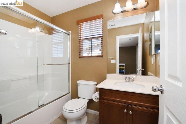 806 Queen Palm Ln, Brentwood, CA 94513