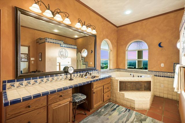 501 Brinkley DR, Wimberley, TX 78676