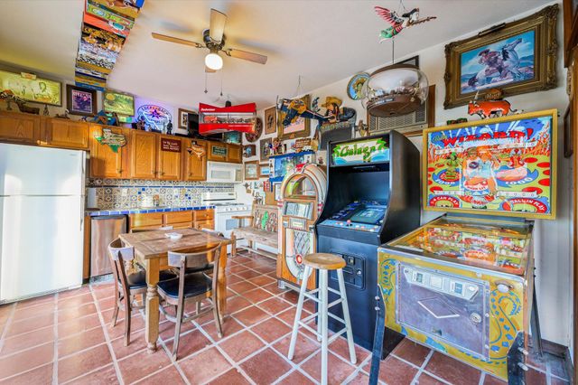 501 Brinkley DR, Wimberley, TX 78676