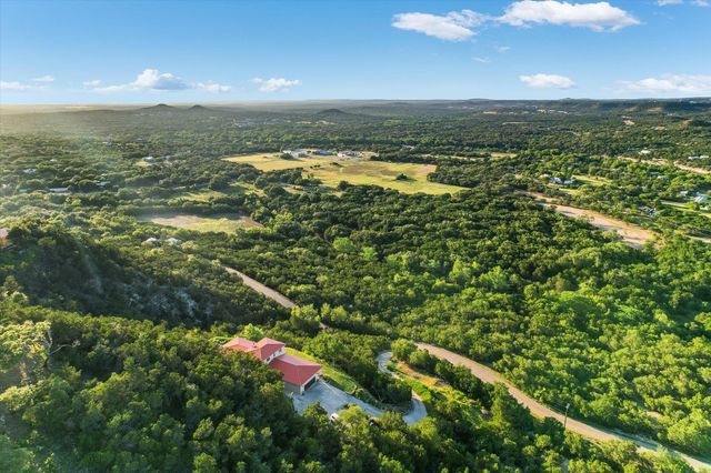 501 Brinkley DR, Wimberley, TX 78676