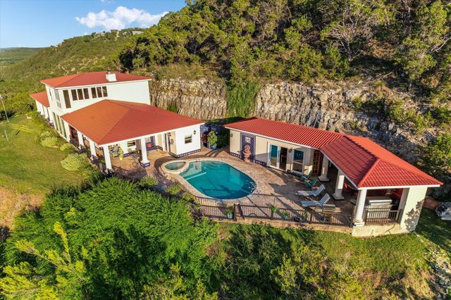 501 Brinkley DR, Wimberley, TX 78676