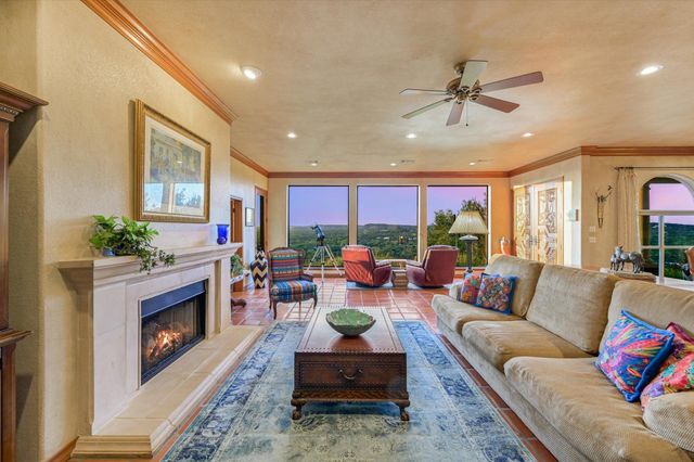 501 Brinkley DR, Wimberley, TX 78676