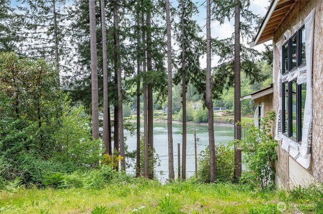 9715 148th Avenue NW, Gig Harbor, WA 98329