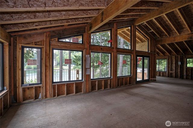 9715 148th Avenue NW, Gig Harbor, WA 98329
