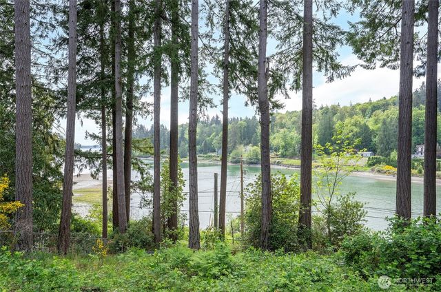 9715 148th Avenue NW, Gig Harbor, WA 98329