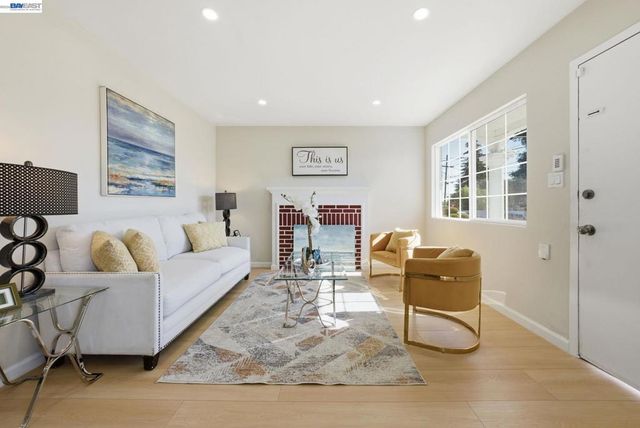 24834 Joyce St, Hayward, CA 94544