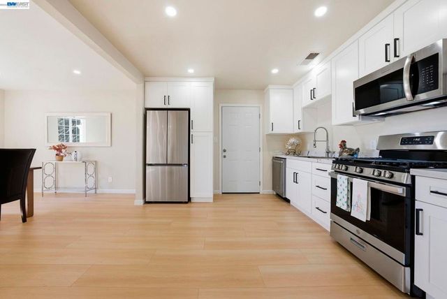 24834 Joyce St, Hayward, CA 94544