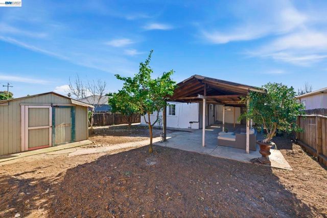 24834 Joyce St, Hayward, CA 94544