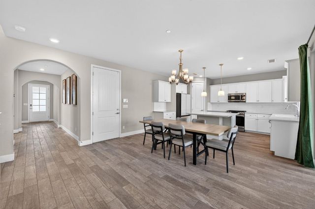 2997 Trenton Avenue, Clovis, CA 93619