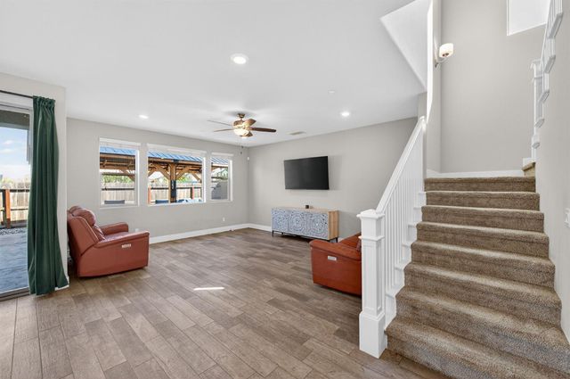 2997 Trenton Avenue, Clovis, CA 93619