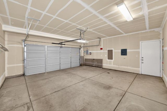 2997 Trenton Avenue, Clovis, CA 93619