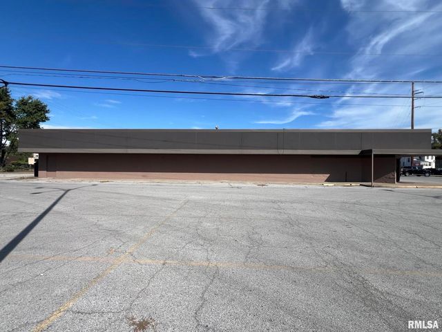 1309 W 4TH Street, Davenport, IA 52802