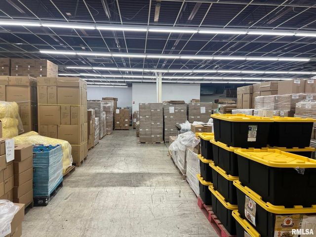 1309 W 4TH Street, Davenport, IA 52802