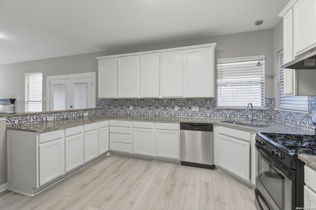 6706 CARISBROOKE LN, Austin, TX 78754