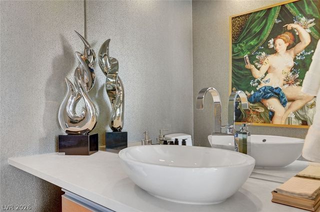 3722 South Las Vegas Boulevard 807, Las Vegas, NV 89158