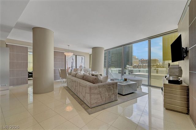 3722 South Las Vegas Boulevard 807, Las Vegas, NV 89158