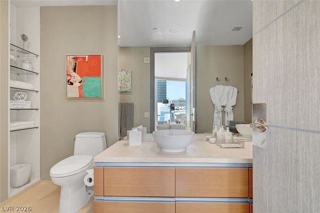 3722 South Las Vegas Boulevard 807, Las Vegas, NV 89158