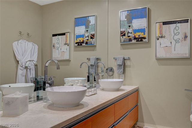 3722 South Las Vegas Boulevard 807, Las Vegas, NV 89158