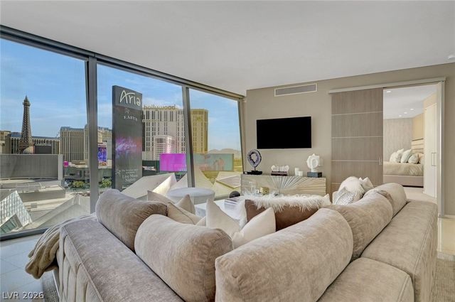 3722 South Las Vegas Boulevard 807, Las Vegas, NV 89158