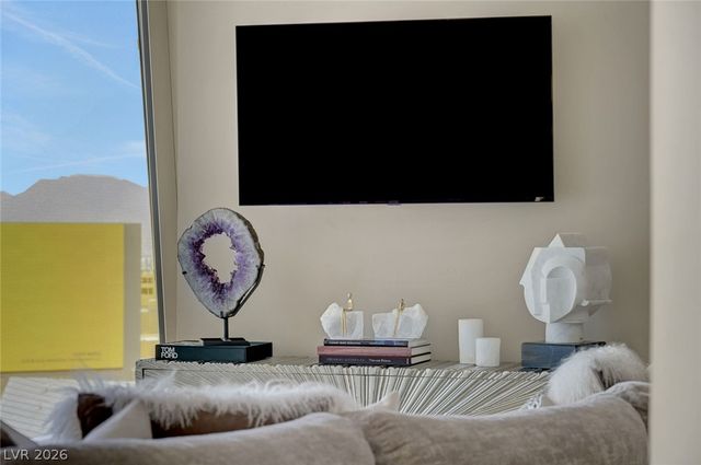 3722 South Las Vegas Boulevard 807, Las Vegas, NV 89158