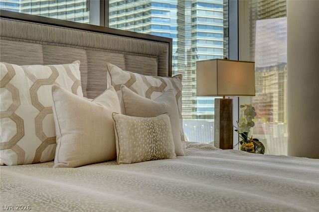 3722 South Las Vegas Boulevard 807, Las Vegas, NV 89158
