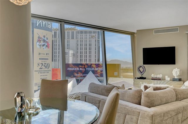3722 South Las Vegas Boulevard 807, Las Vegas, NV 89158