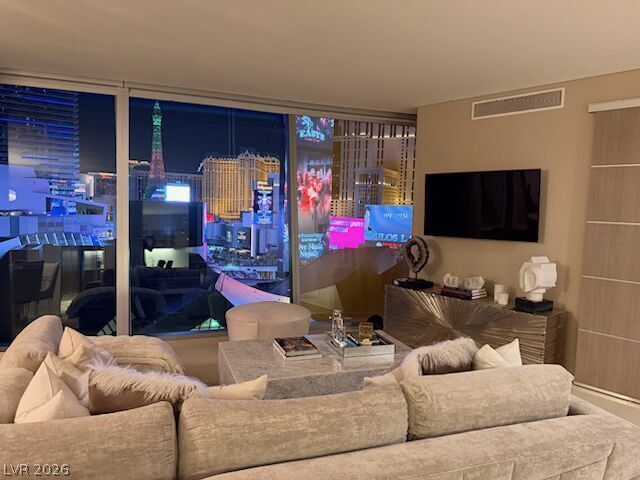 3722 South Las Vegas Boulevard 807, Las Vegas, NV 89158