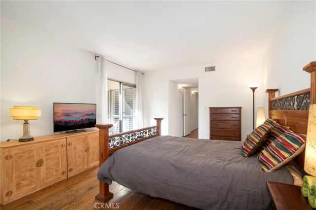 927 N Kings Road 118, West Hollywood, CA 90069