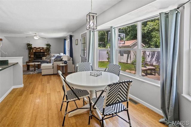 3209 Tanglebrook Drive, Shiloh, IL 62221