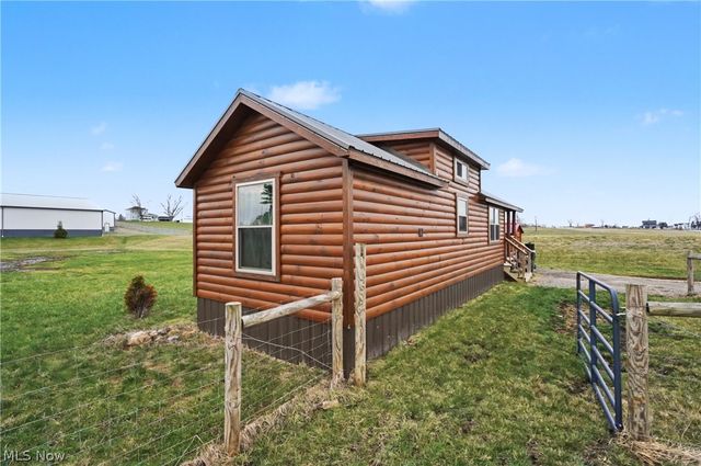 1269 Manchester Avenue NW, Massillon, OH 44647