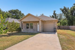 909 S Frances Street A, Terrell, TX 75160