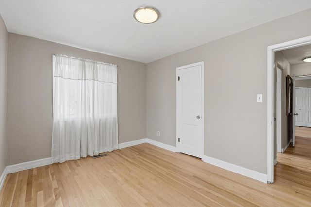 1506 Ridgecrest Drive SE, Albuquerque, NM 87108