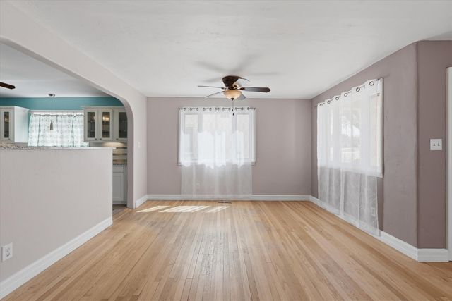 1506 Ridgecrest Drive SE, Albuquerque, NM 87108