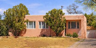1506 Ridgecrest Drive SE, Albuquerque, NM 87108