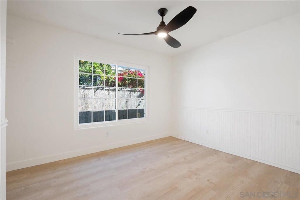 Image 34 of property listing at 3027 Hunrichs Way, San Diego, CA 92117