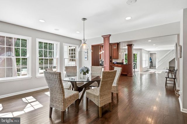 810 JOSHUA CT, Moorestown, NJ 08057