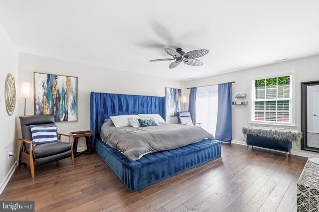 810 JOSHUA CT, Moorestown, NJ 08057