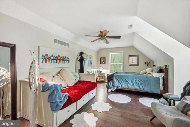 810 JOSHUA CT, Moorestown, NJ 08057