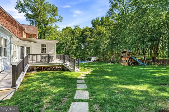 810 JOSHUA CT, Moorestown, NJ 08057