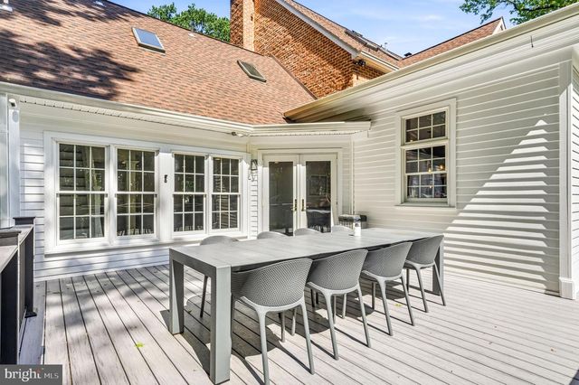 810 JOSHUA CT, Moorestown, NJ 08057