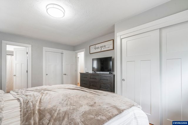 2239 Steiwer Rd SE, Jefferson, OR 97362