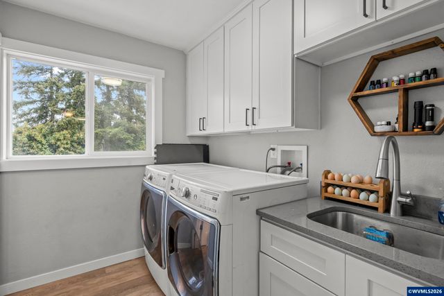 2239 Steiwer Rd SE, Jefferson, OR 97362