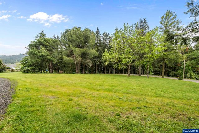 2239 Steiwer Rd SE, Jefferson, OR 97362