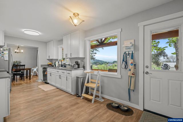 2239 Steiwer Rd SE, Jefferson, OR 97362