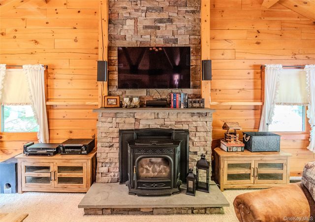 505 E Mountain Road N N, Cold Spring, NY 10516