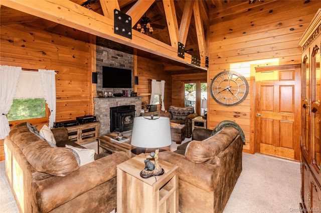 505 E Mountain Road N N, Cold Spring, NY 10516