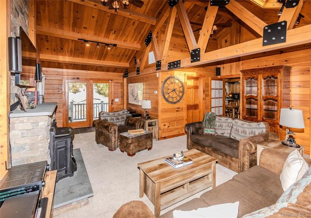 505 E Mountain Road N N, Cold Spring, NY 10516