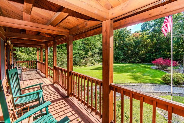 505 E Mountain Road N N, Cold Spring, NY 10516
