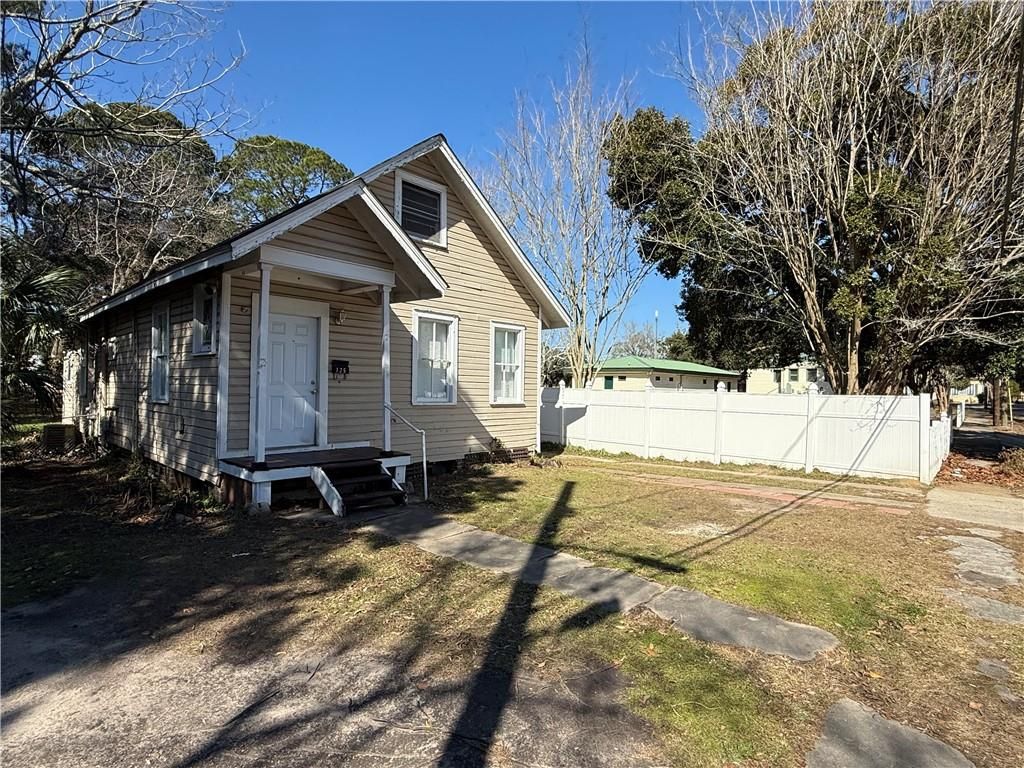 125 Garnett Avenue, Mobile, AL 36604